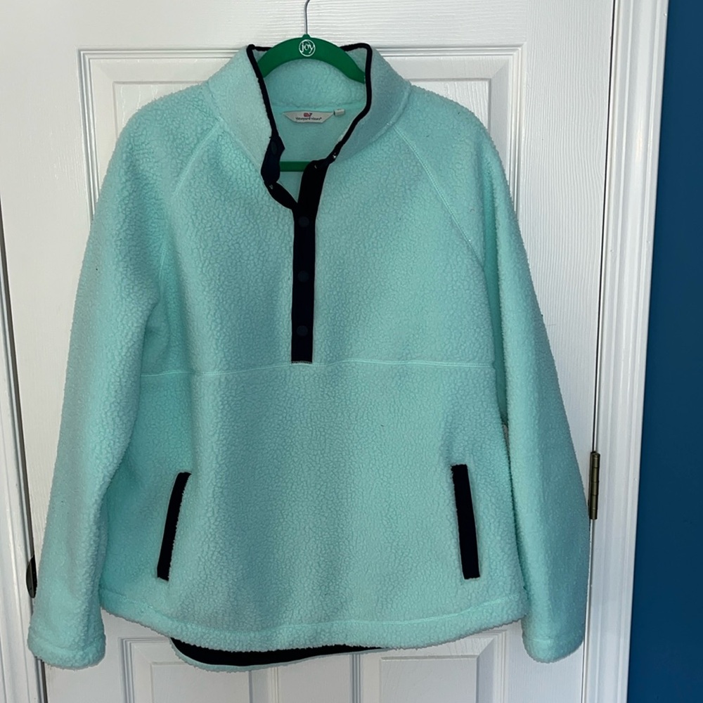 Vineyard Vines Mint Green Fleece Pullover with Black Trim